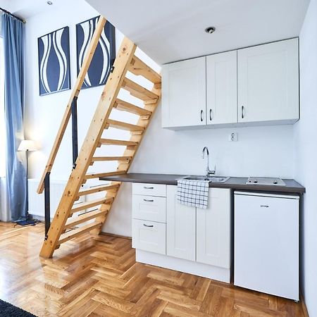 Large Apartment For Groups City Center Dist. VII Budapeszt Zewnętrze zdjęcie