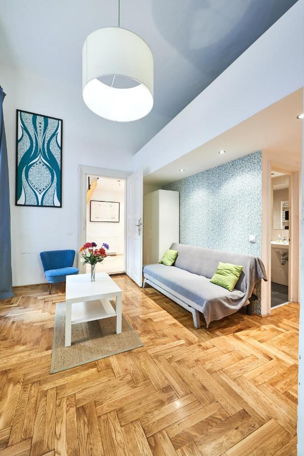 Large Apartment For Groups City Center Dist. VII Budapeszt Zewnętrze zdjęcie