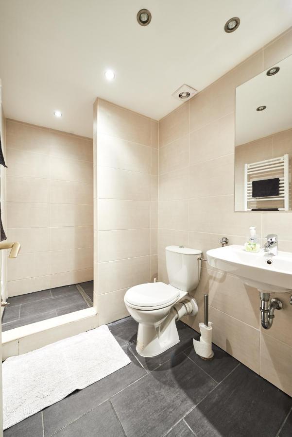 Large Apartment For Groups City Center Dist. VII Budapeszt Zewnętrze zdjęcie