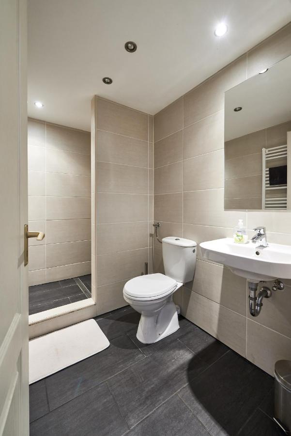 Large Apartment For Groups City Center Dist. VII Budapeszt Zewnętrze zdjęcie