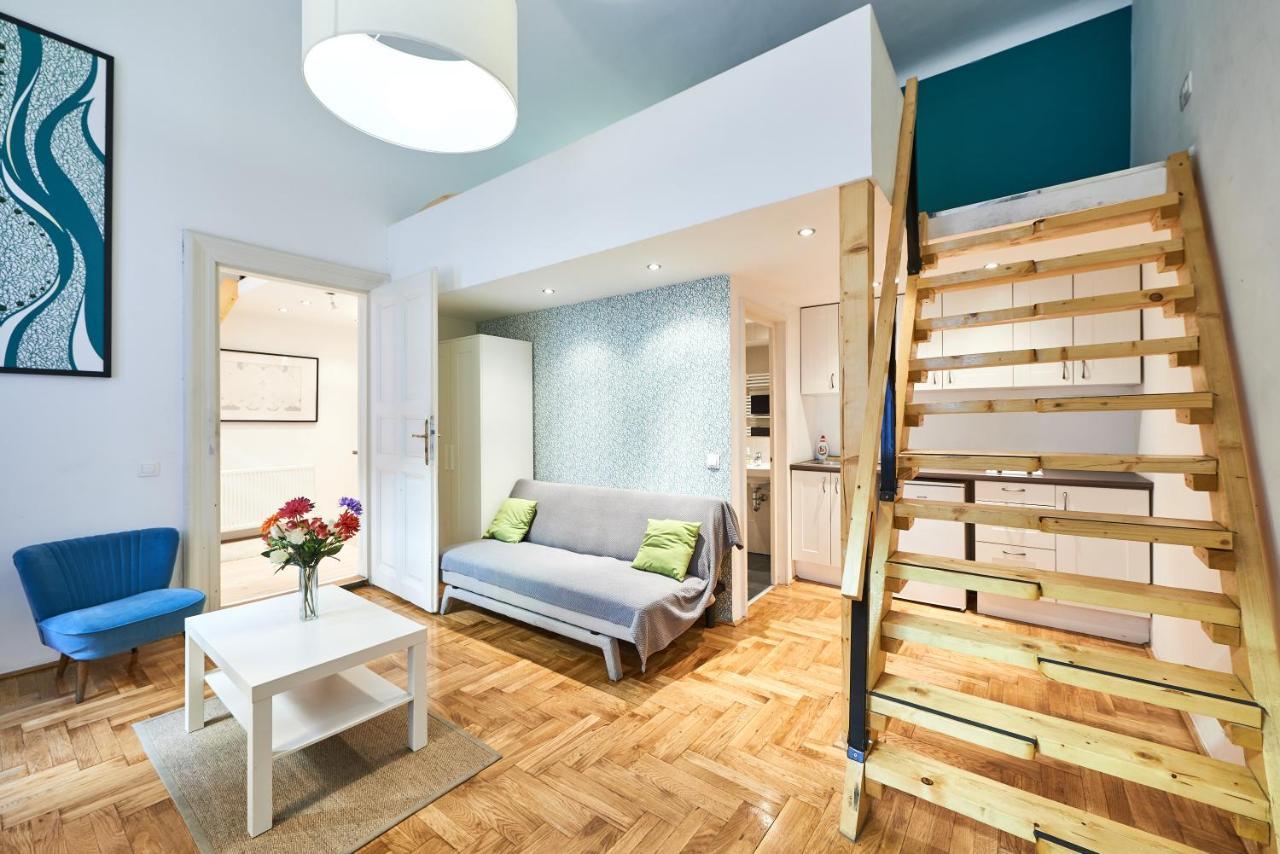 Large Apartment For Groups City Center Dist. VII Budapeszt Zewnętrze zdjęcie